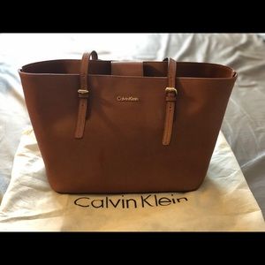 Calvin Klein Tote!